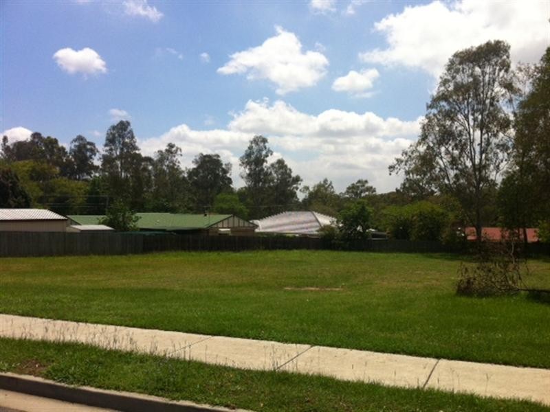 350 Old Logan Road, Camira QLD 4300
