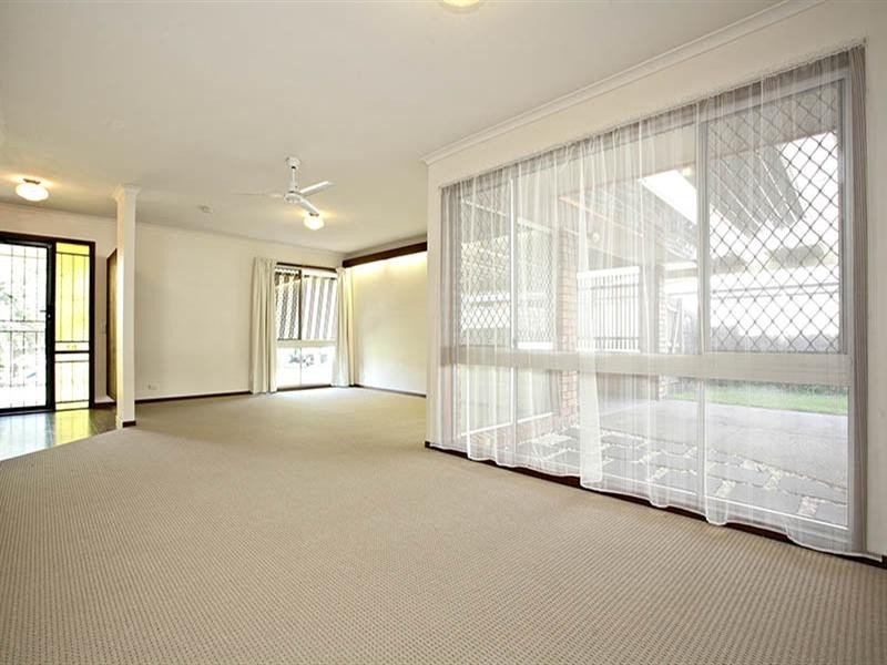 66 Hazelton Street, Riverhills QLD 4074