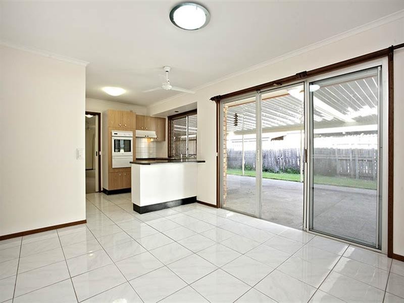 66 Hazelton Street, Riverhills QLD 4074