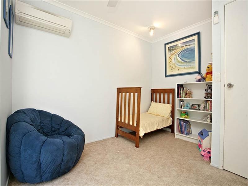 26 Langlo Street, Riverhills QLD 4074