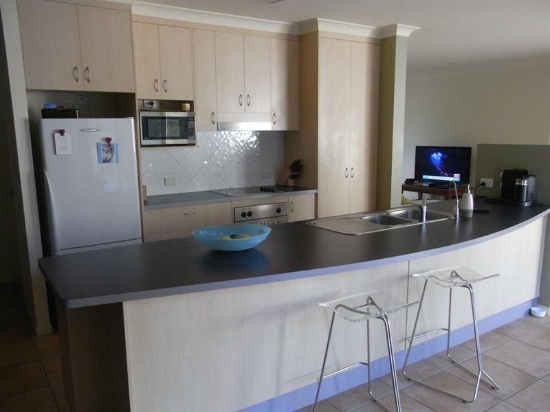 Seventeen Mile Rocks QLD 4073