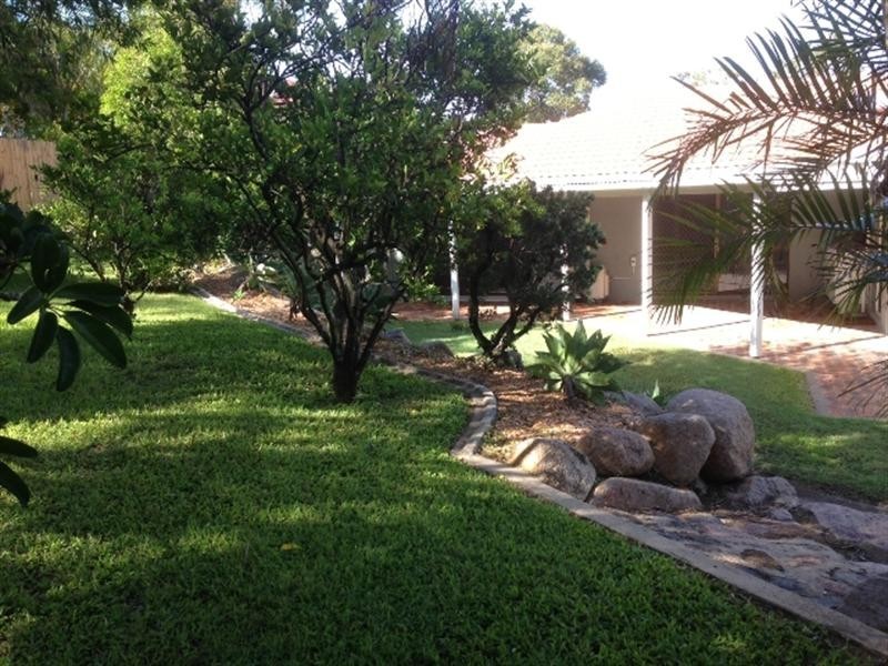 6 Blanc Close, Westlake QLD 4074