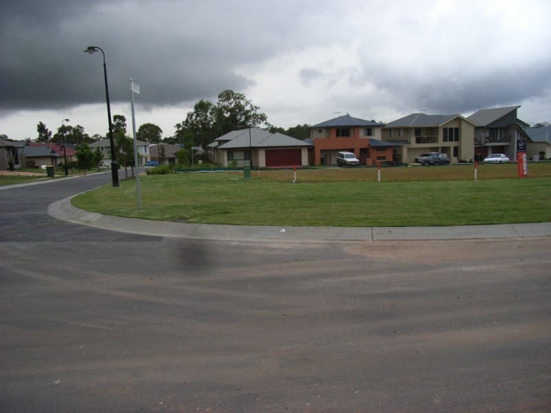 19 Sandalwood Street, Heathwood QLD 4110