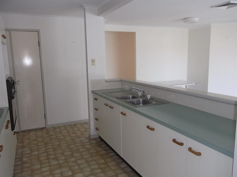 Sinnamon Park QLD 4073