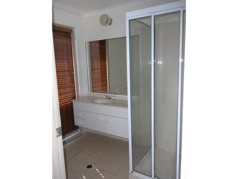 Sinnamon Park QLD 4073