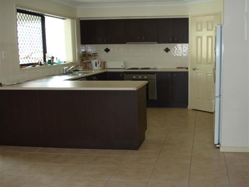 36 Emily Place, Sumner QLD 4074