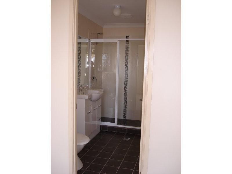 36 Emily Place, Sumner QLD 4074