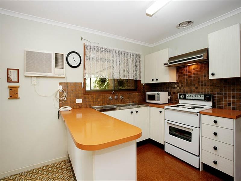 16 Jimburn Street, Jindalee QLD 4074