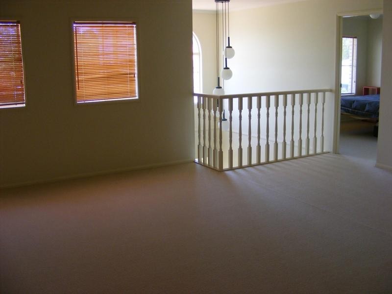 17 Hindmarsh Place, Westlake QLD 4074