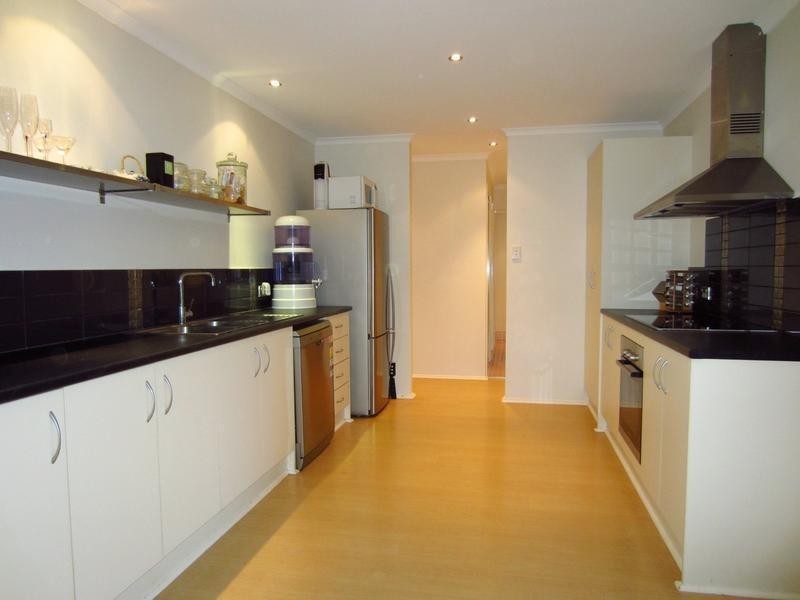 59 Glen Ross Road, Sinnamon Park QLD 4073