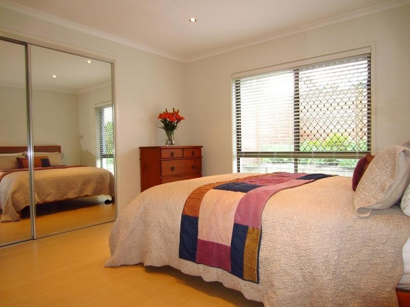 59 Glen Ross Road, Sinnamon Park QLD 4073