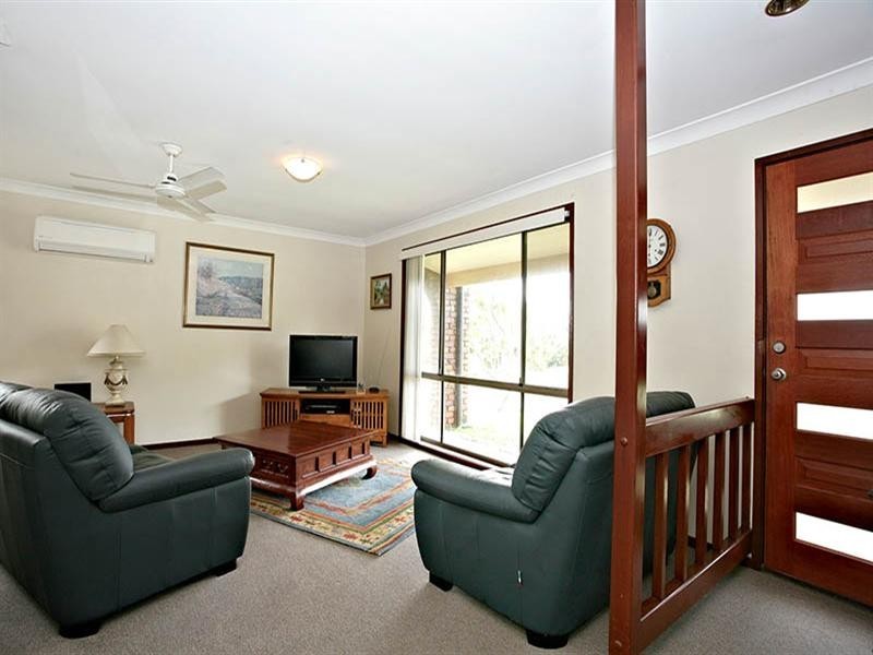 1 Barup Close, Middle Park QLD 4074