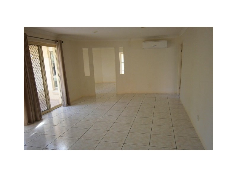 Sinnamon Park QLD 4073