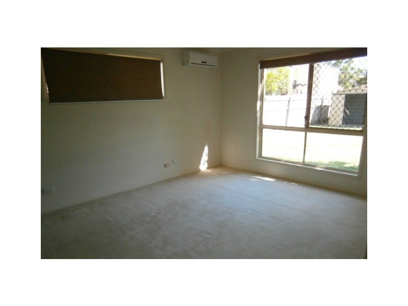 Sinnamon Park QLD 4073