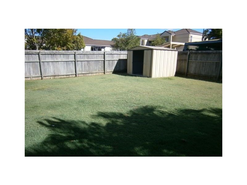 Sinnamon Park QLD 4073