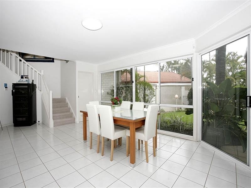 10 Wivenhoe Court, Westlake QLD 4074