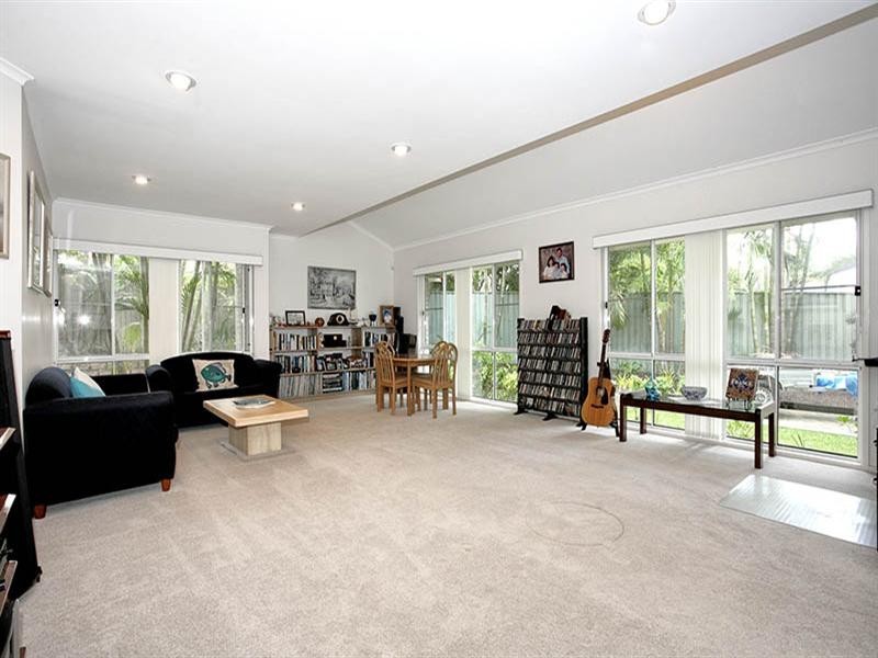 10 Wivenhoe Court, Westlake QLD 4074