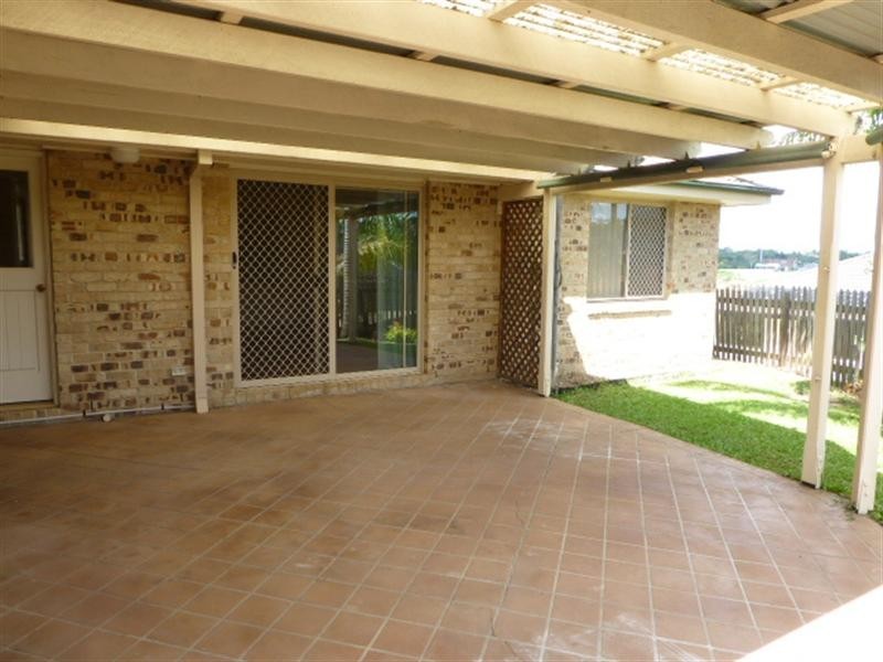 Mount Ommaney QLD 4074