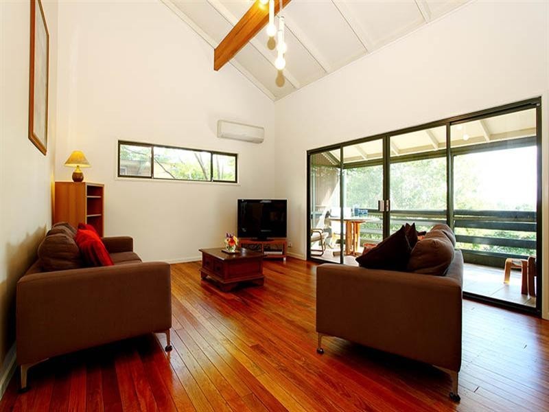 45 Pennant Street, Jamboree Heights QLD 4074