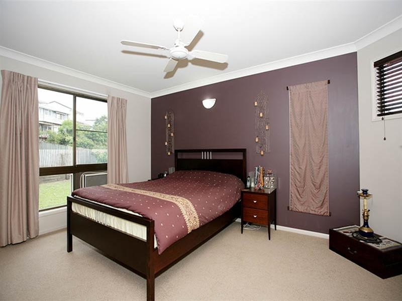 75 Glen Ross Road, Sinnamon Park QLD 4073