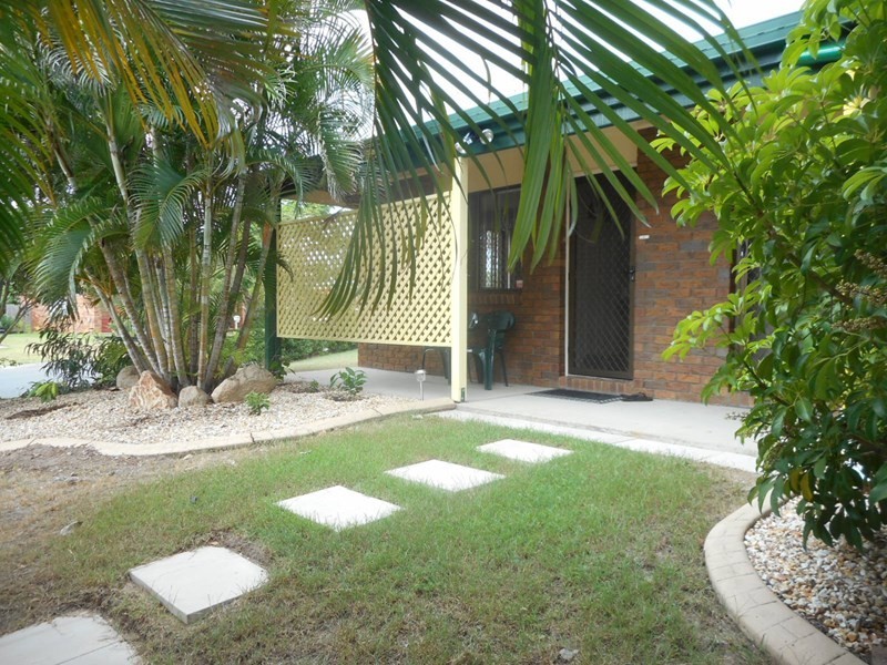 2 Lugano Street, Riverhills QLD 4074