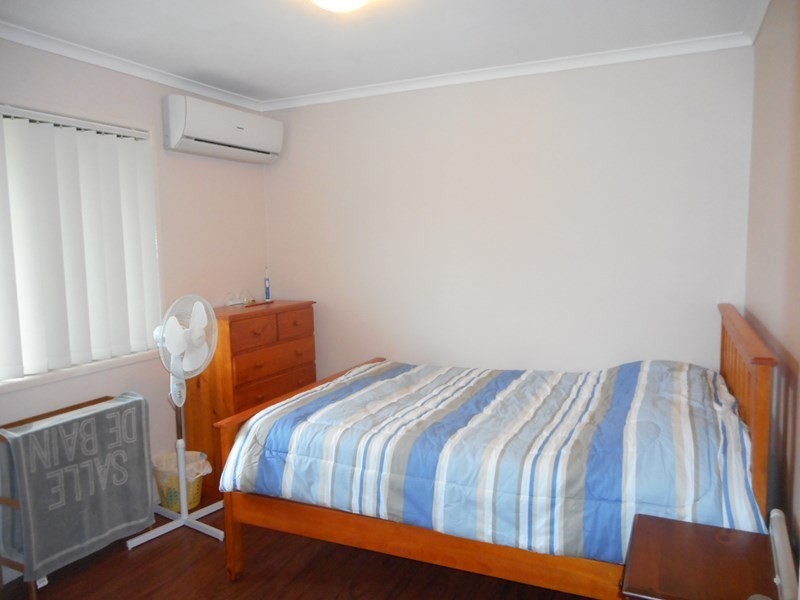 2 Lugano Street, Riverhills QLD 4074