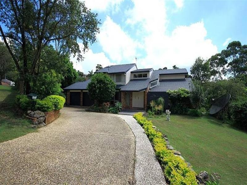 5 Bondel Place, Mount Ommaney QLD 4074