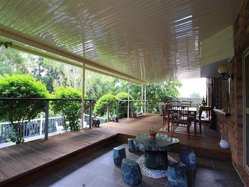 5 Bondel Place, Mount Ommaney QLD 4074