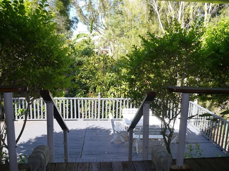 5 Bondel Place, Mount Ommaney QLD 4074