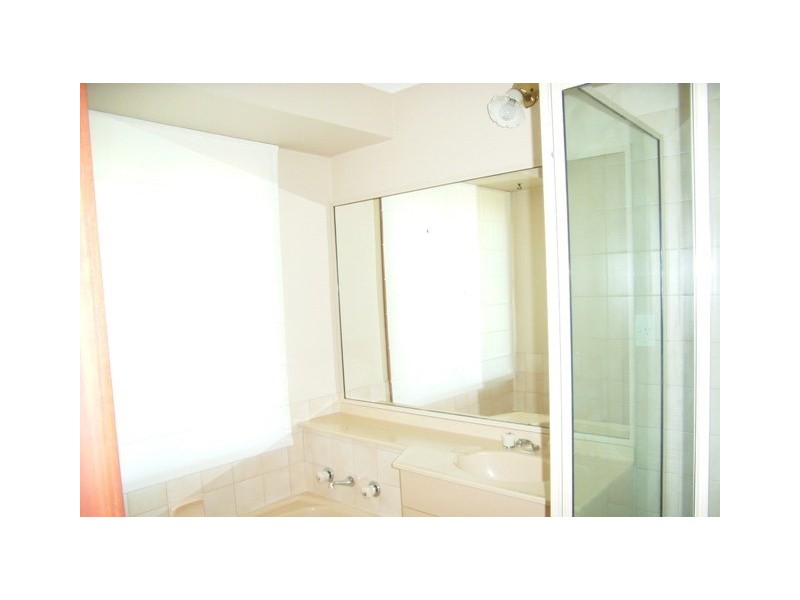 Sinnamon Park QLD 4073