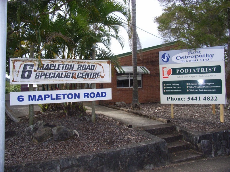 6 Mapleton Road, Nambour QLD 4560