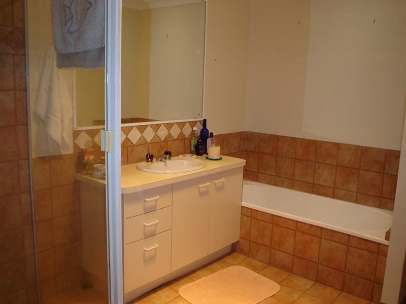 13 Murray Grey Drive, Kureelpa QLD 4560