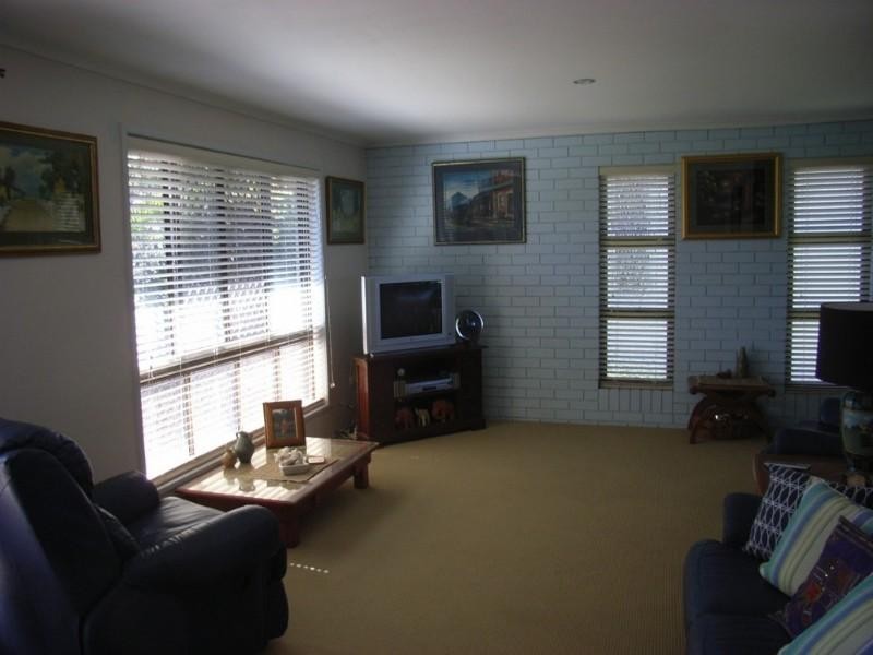 210 Panorama Drive, Rosemount QLD 4560