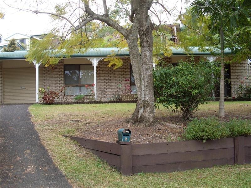 6 Firesong Court, Nambour QLD 4560