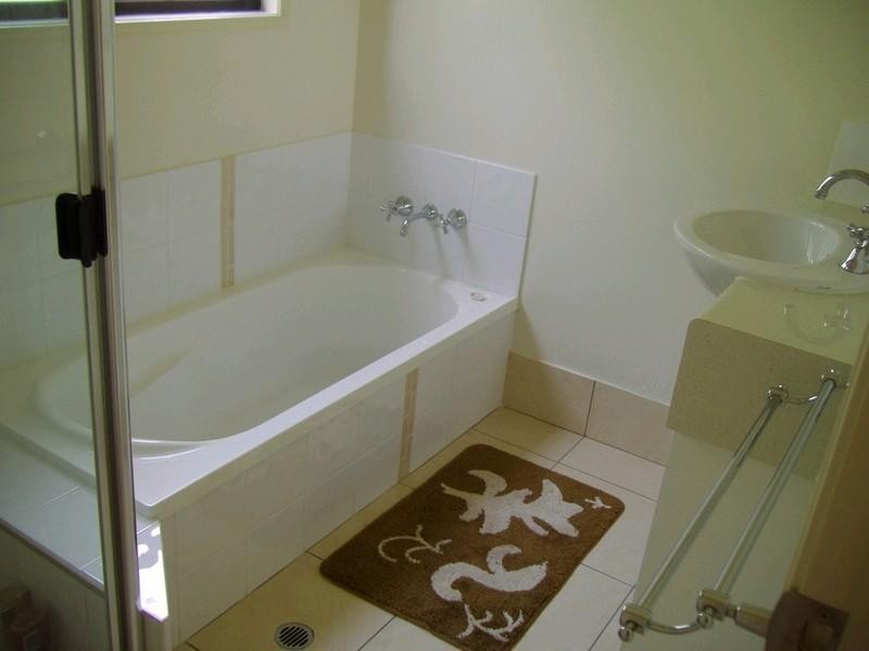 13 George Street, Nambour QLD 4560