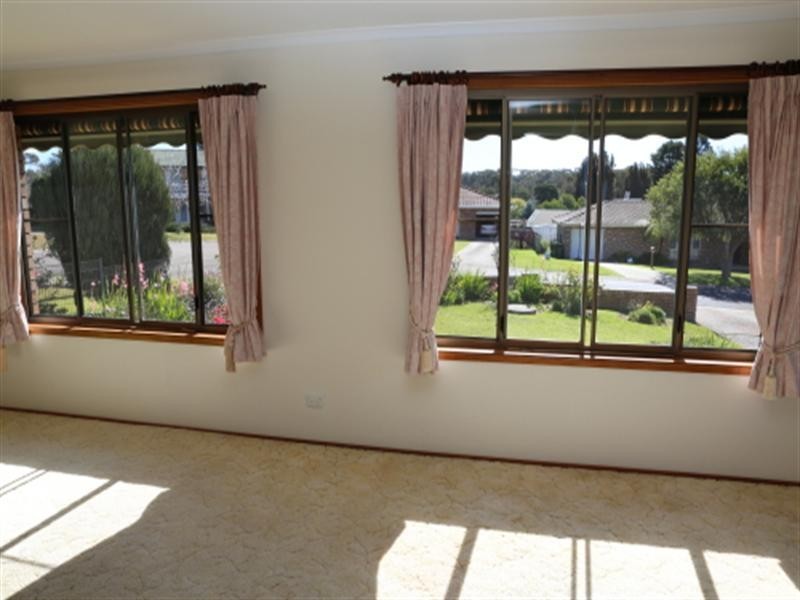 10 Emma Close, Dalmeny NSW 2546