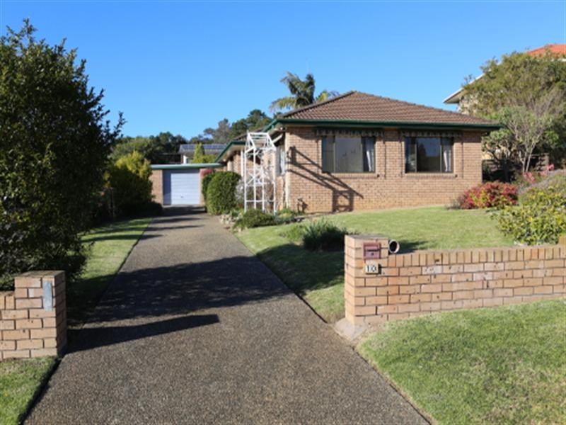 10 Emma Close, Dalmeny NSW 2546