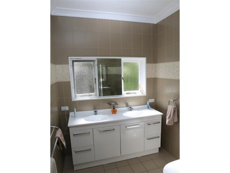 165 Princes Highway, Narooma NSW 2546