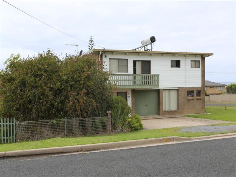 34 Kianga Parade, Kianga NSW 2546