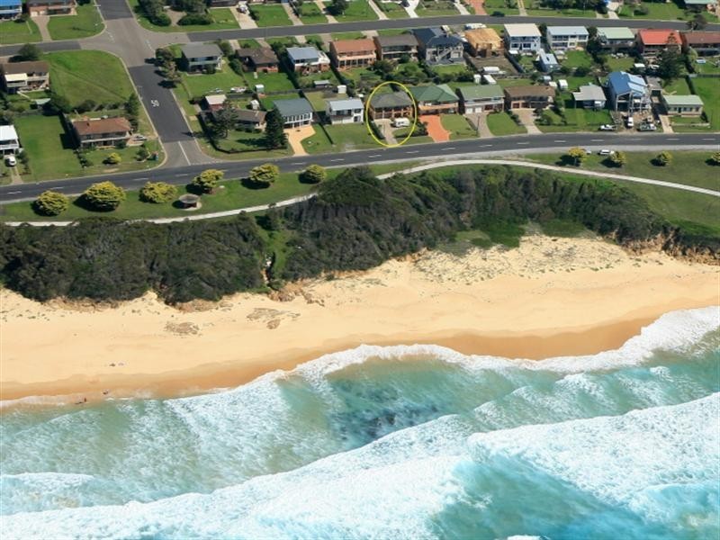 35 Dalmeny Drive, Kianga NSW 2546