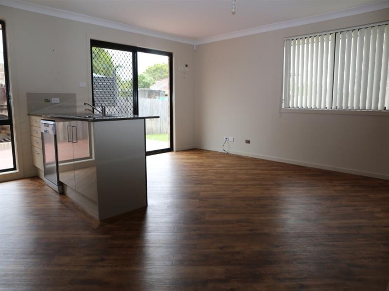 21 Binalong Street, Dalmeny NSW 2546