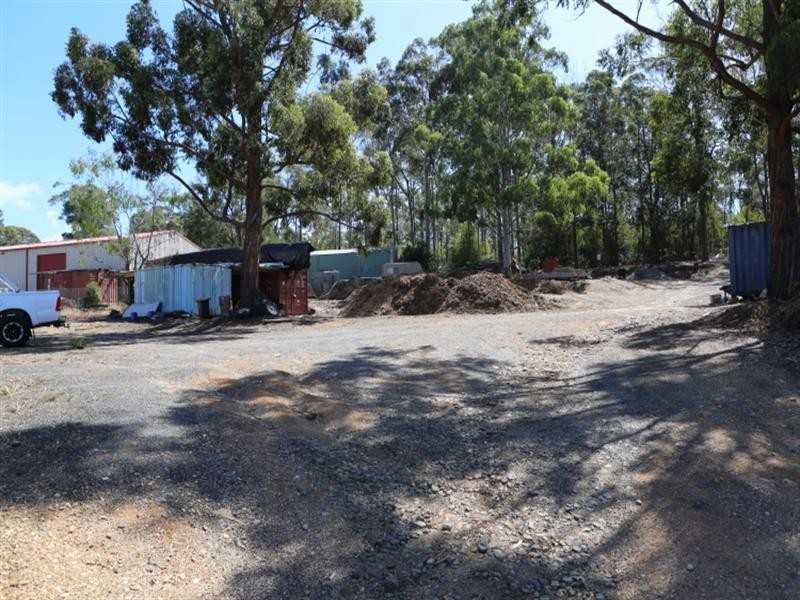 8 Murphy Place, Narooma NSW 2546