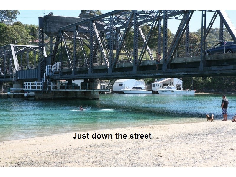 2 Princes Highway, Narooma NSW 2546