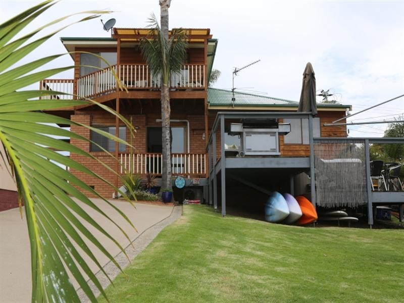 170 Princes Highway, Narooma NSW 2546