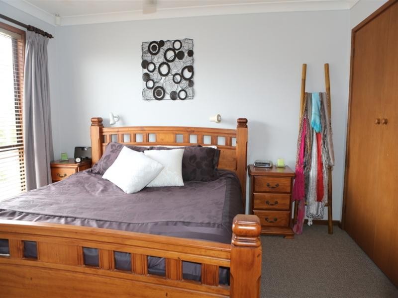 170 Princes Highway, Narooma NSW 2546