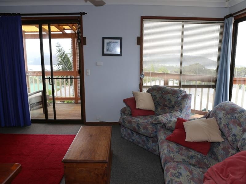 170 Princes Highway, Narooma NSW 2546