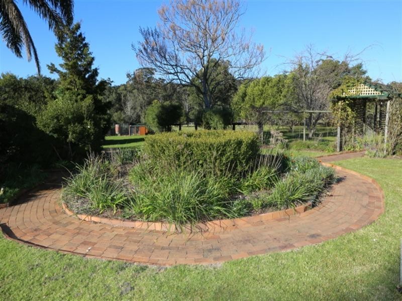 186 Princes Highway, Bodalla NSW 2545