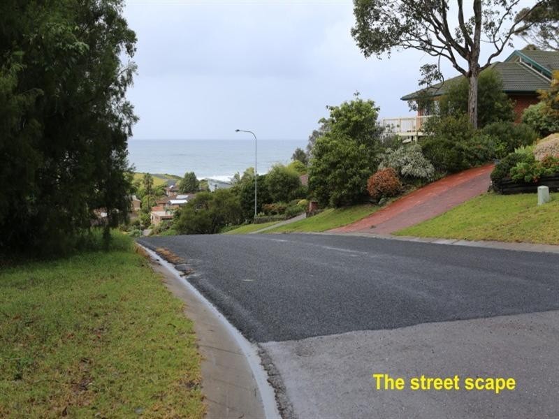 17 Beachview Close, North Narooma NSW 2546