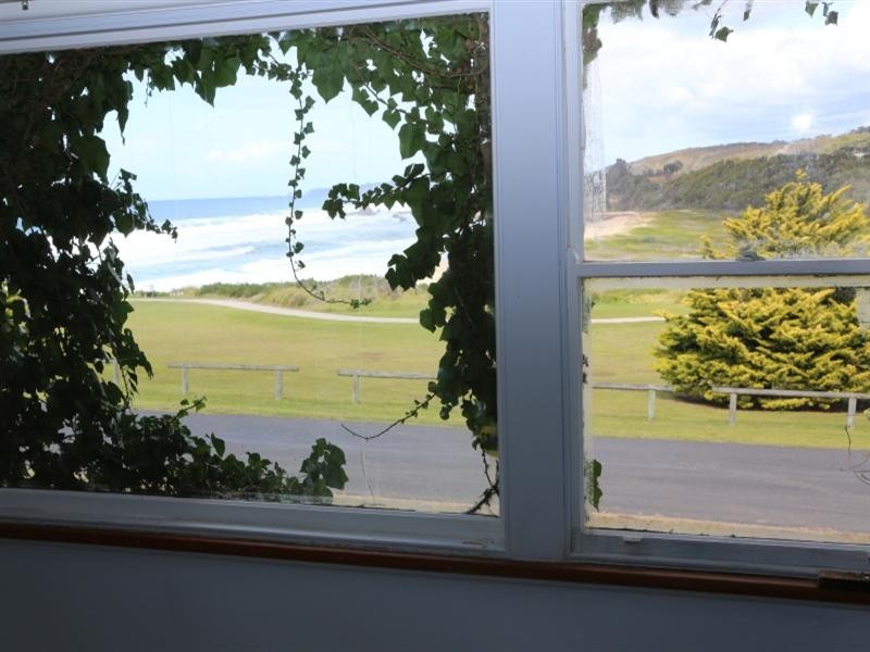 121-123 Noble Parade, Dalmeny NSW 2546