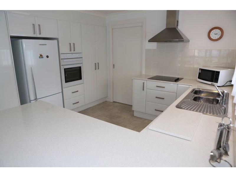 3B Riverside Drive, Narooma NSW 2546